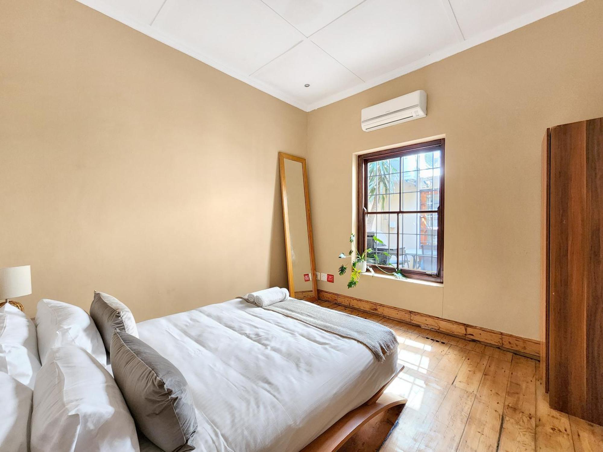 Newly Renovated, Central, Spacious And Family Friendly