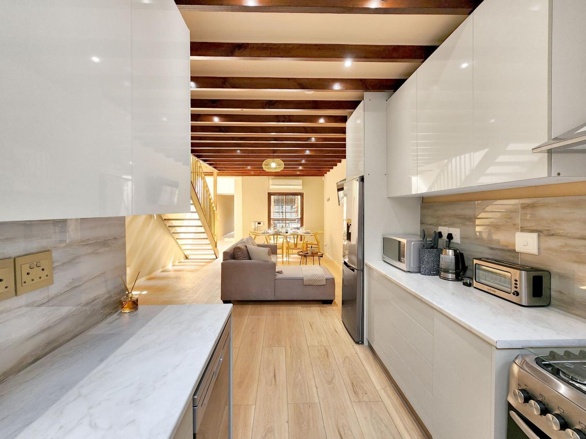 Newly Renovated, Central, Spacious And Family Friendly *